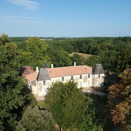 Domaine De Seugnac