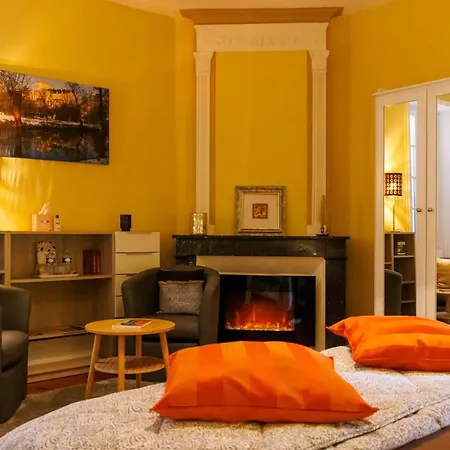 Domaine De Seugnac Bed & Breakfast *