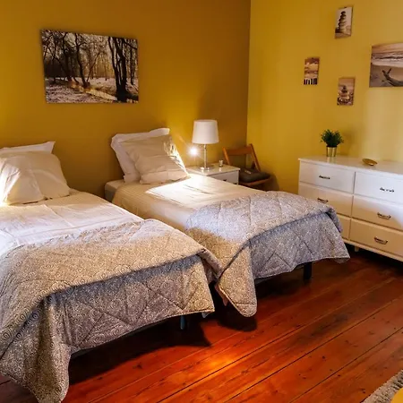 Domaine De Seugnac Bed & Breakfast Pons