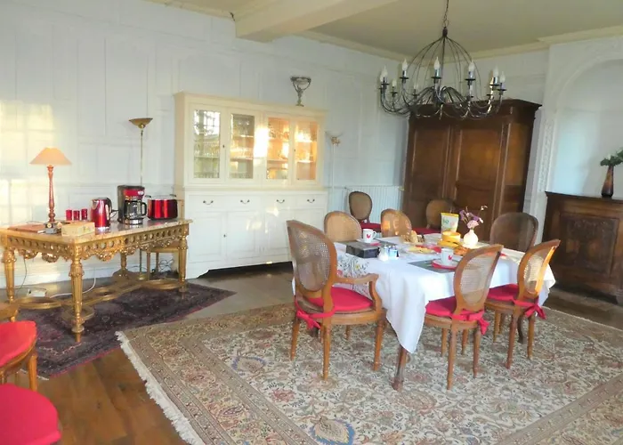 Domaine De Seugnac Bed & Breakfast 4*