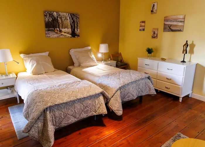 Domaine De Seugnac Bed & Breakfast Pons