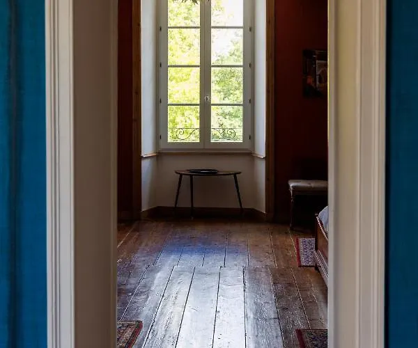 Domaine De Seugnac Bed & Breakfast 4*